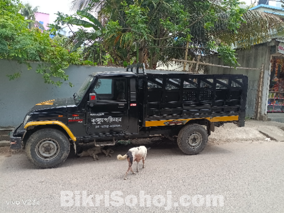 Mahindra bolero